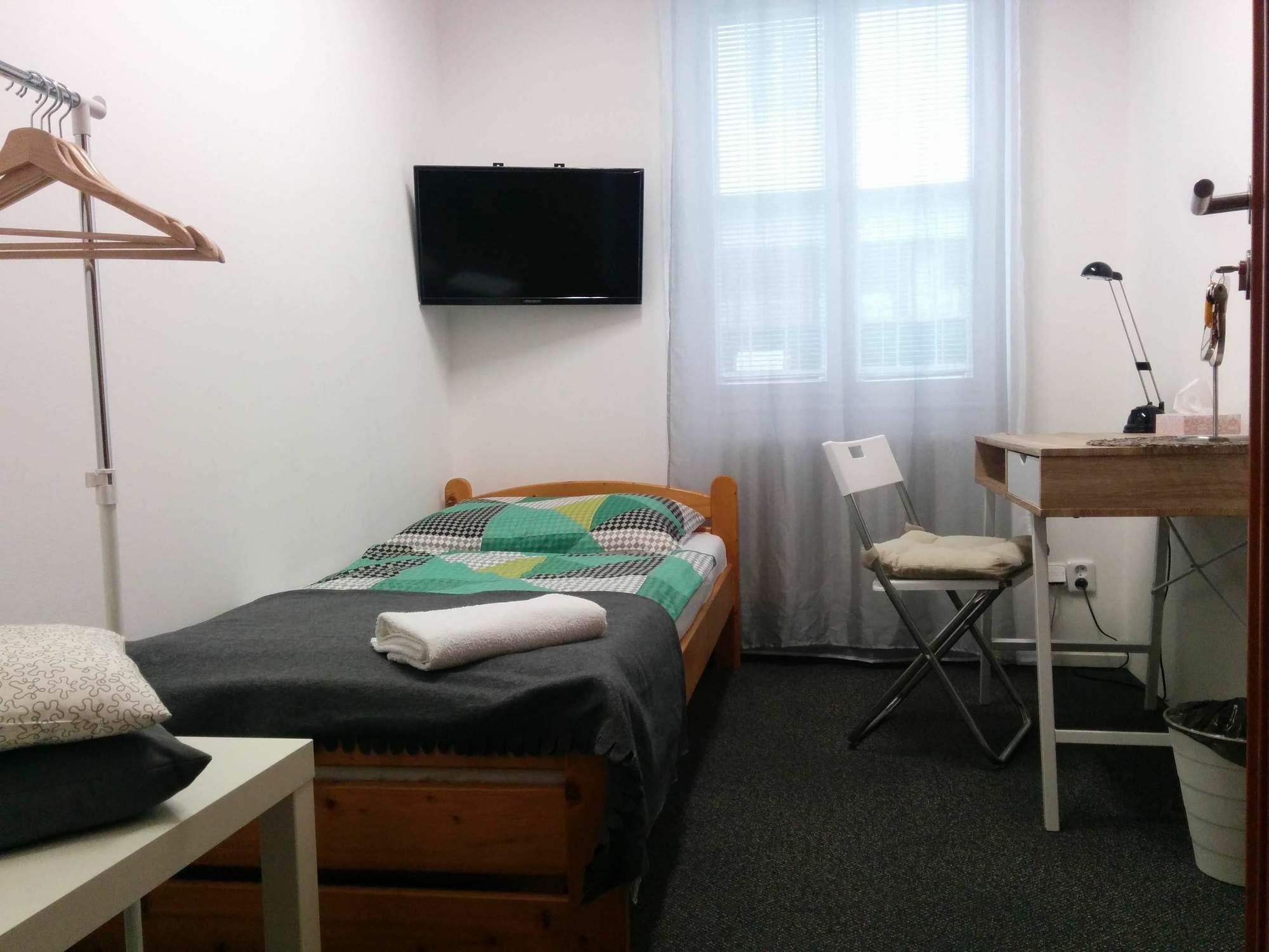 פראג Quiet Courtyard Apartment מראה חיצוני תמונה