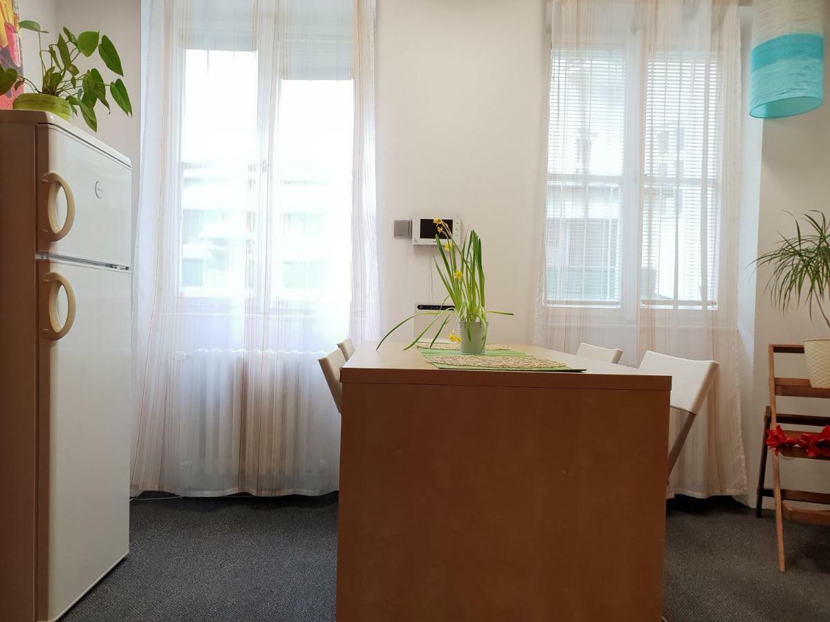 פראג Quiet Courtyard Apartment מראה חיצוני תמונה