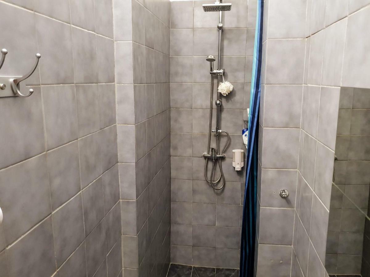 פראג Quiet Courtyard Apartment מראה חיצוני תמונה